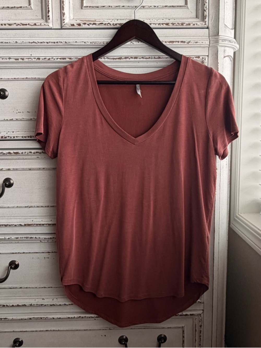 BKE V-Neck Short Sleeve Top - Dusty Rose
